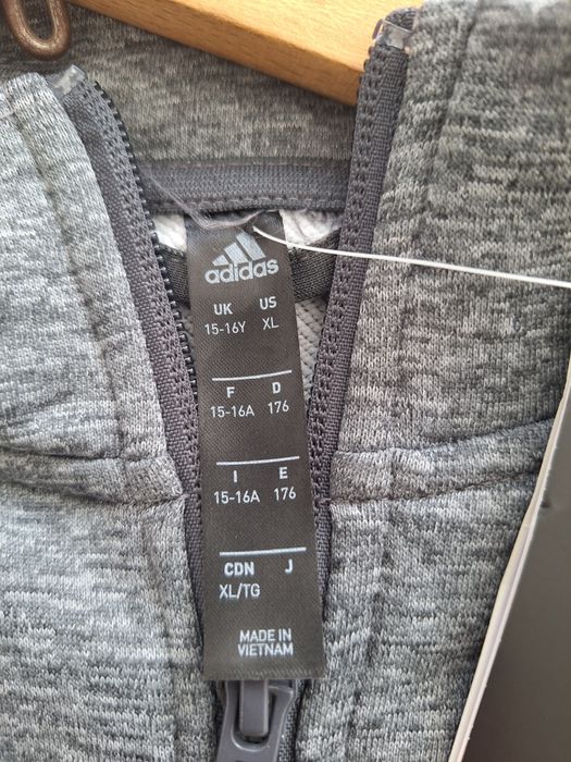 Оригинален екип на Adidas
