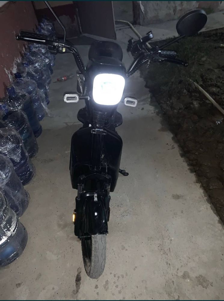 Skuter elektroni 50km