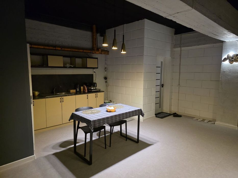 Срочно продается квартира Юнус обад 1/1/9