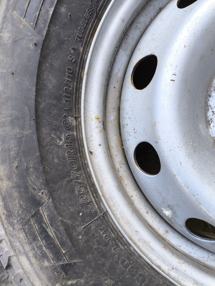 Гуми 235/70R15 C