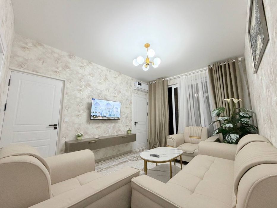 Чилонзор 7 кв 2в3/2/4 евро оемонт с мебель и техникой Ор:р Метро Новза