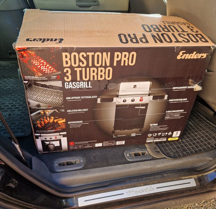 Gril Gratar Enders Boston Pro 3 Turbo Gaz Grill nou nout la cutie