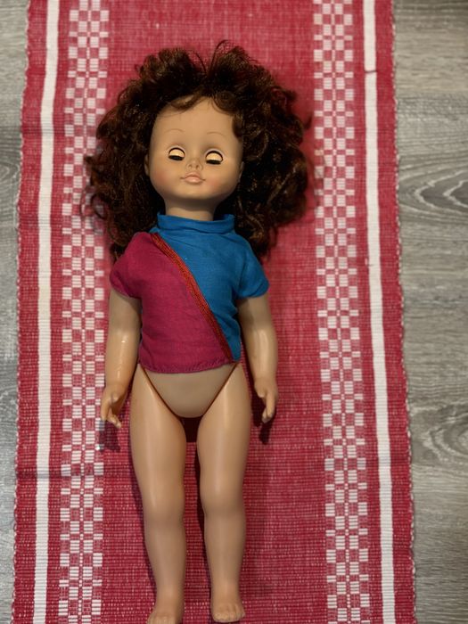 Papusa Aradeanca 1980