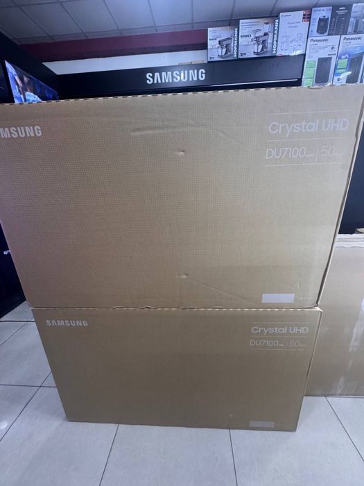 Телевизор Samsung DU7100, 50’’ Crystal UHD, 4K Smart TV Pur Color
