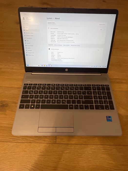 NoteBook HP 250 G8 , i7 Gen 11 ; RAM 16GB ; NVMe 512 GB