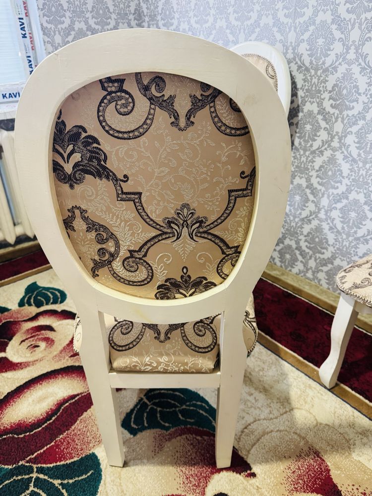 Продам стулья 12 шт
