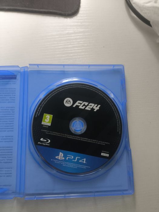 Продам диск на пс4 фк24