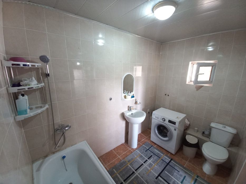 Продаеться просторный дом