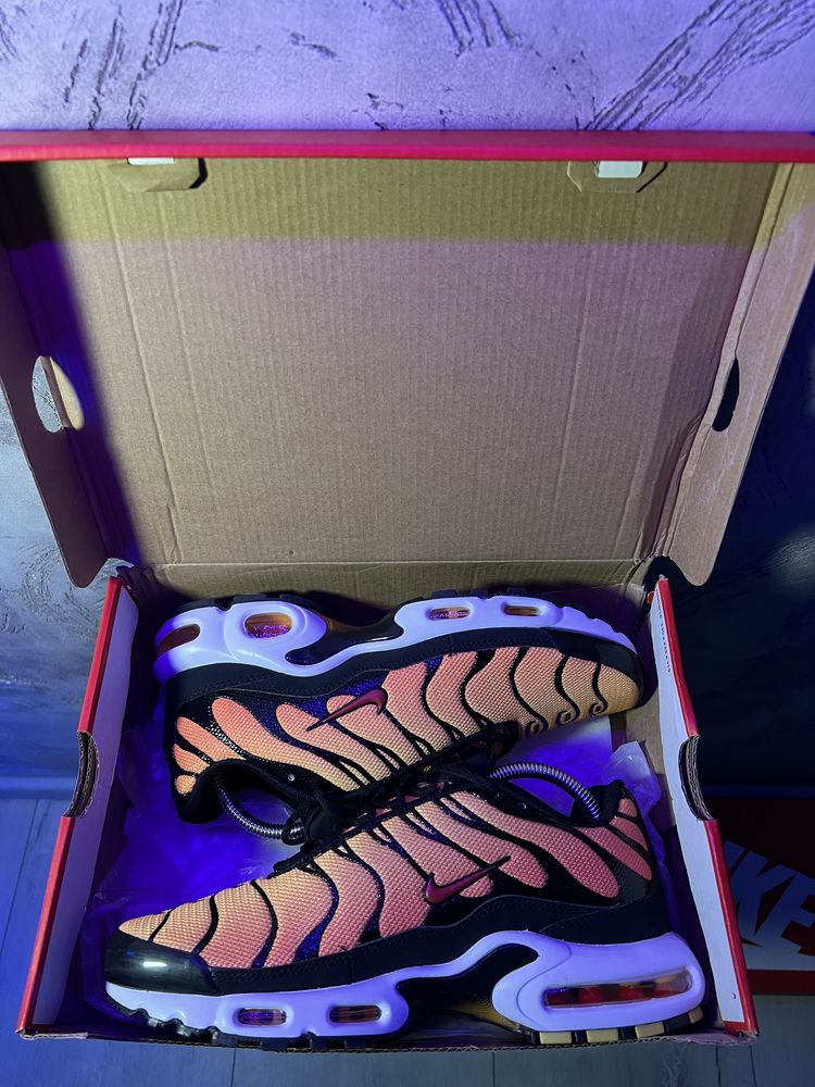 Nike Air Max TN “Sunset”