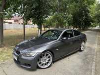 Bmw e92 335i     .