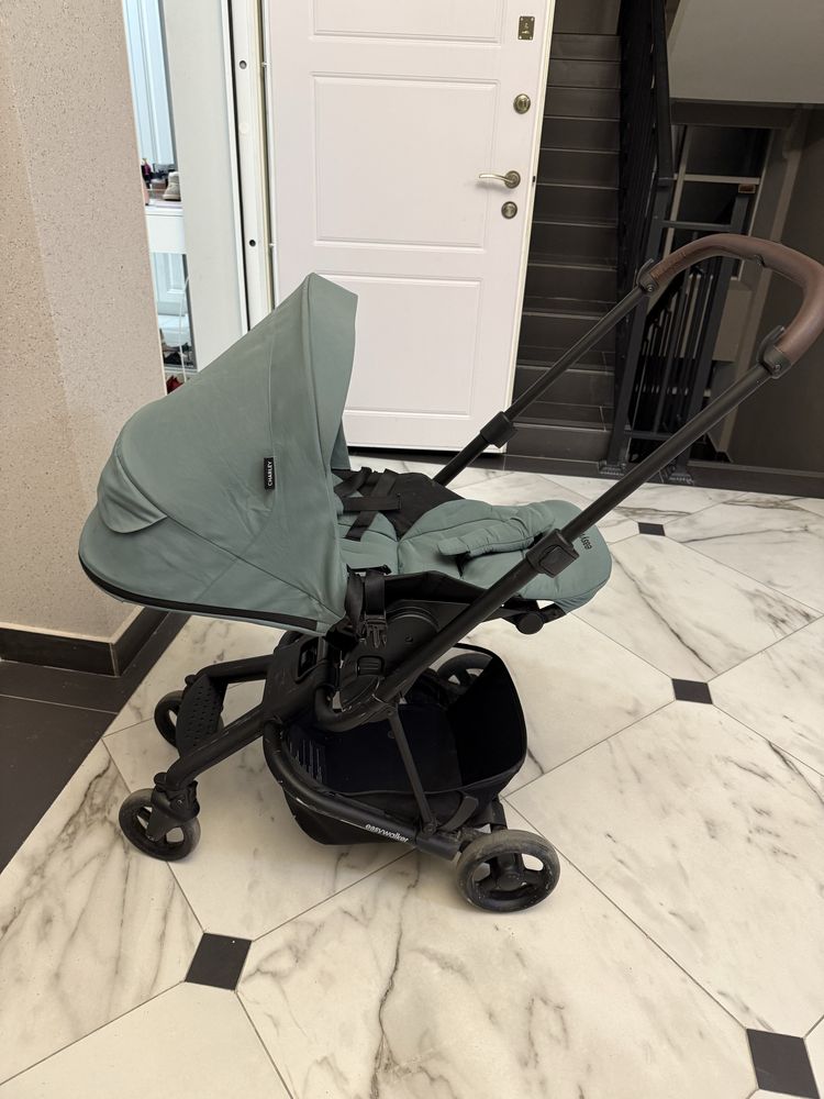 Коляска прогулочная easywalker
