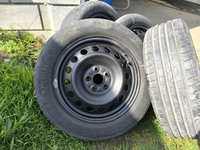 Комплект гуми с джанти за Тойота - 15”