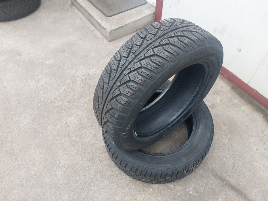 135 lei bucata! Doua anvelope M+S/IARNA 205 55 16 Uniroyal! 7 mm