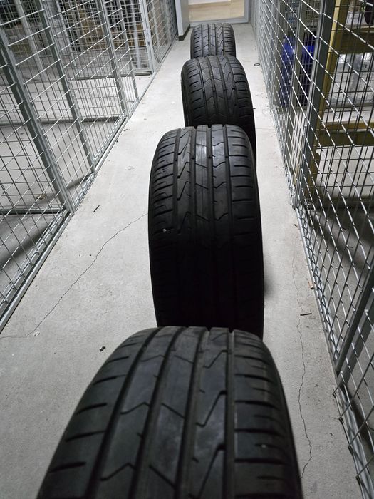 Set anvelope vara Hankook 205/55/R16