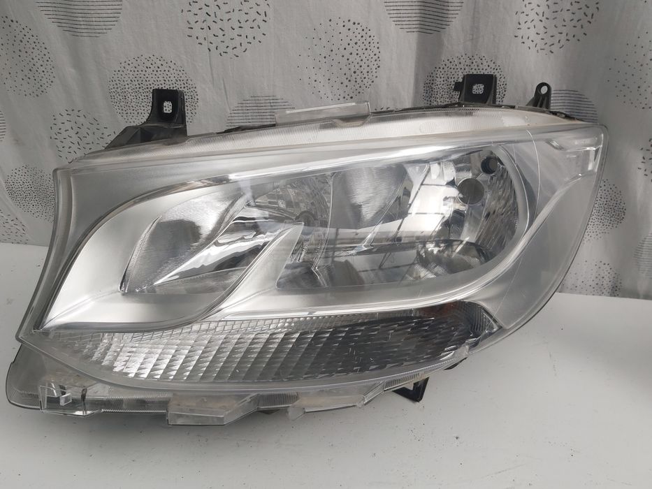 Фар Mercedes Sprinter A910 W910  2020г