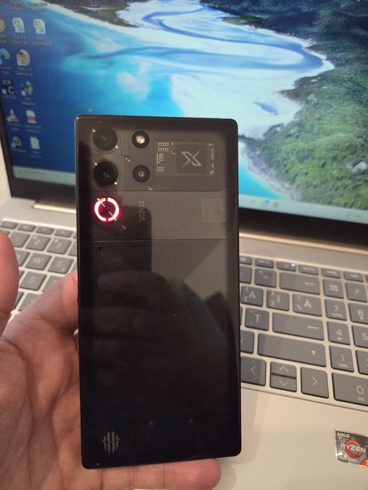 Schimb / vând redmagic 10 pro 16/512 pachet complet