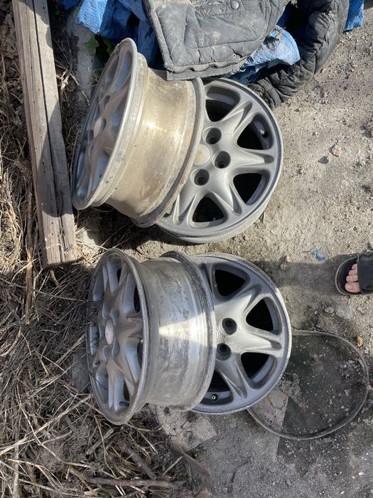 Продам диски R 15 состояние хорошее