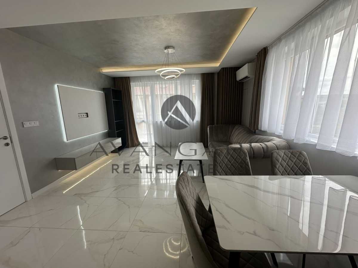 Продава се Двустаен апартамент в Пловдив, Кючук Париж - 72 кв.м за 1917 €/кв.м - Снимка #3