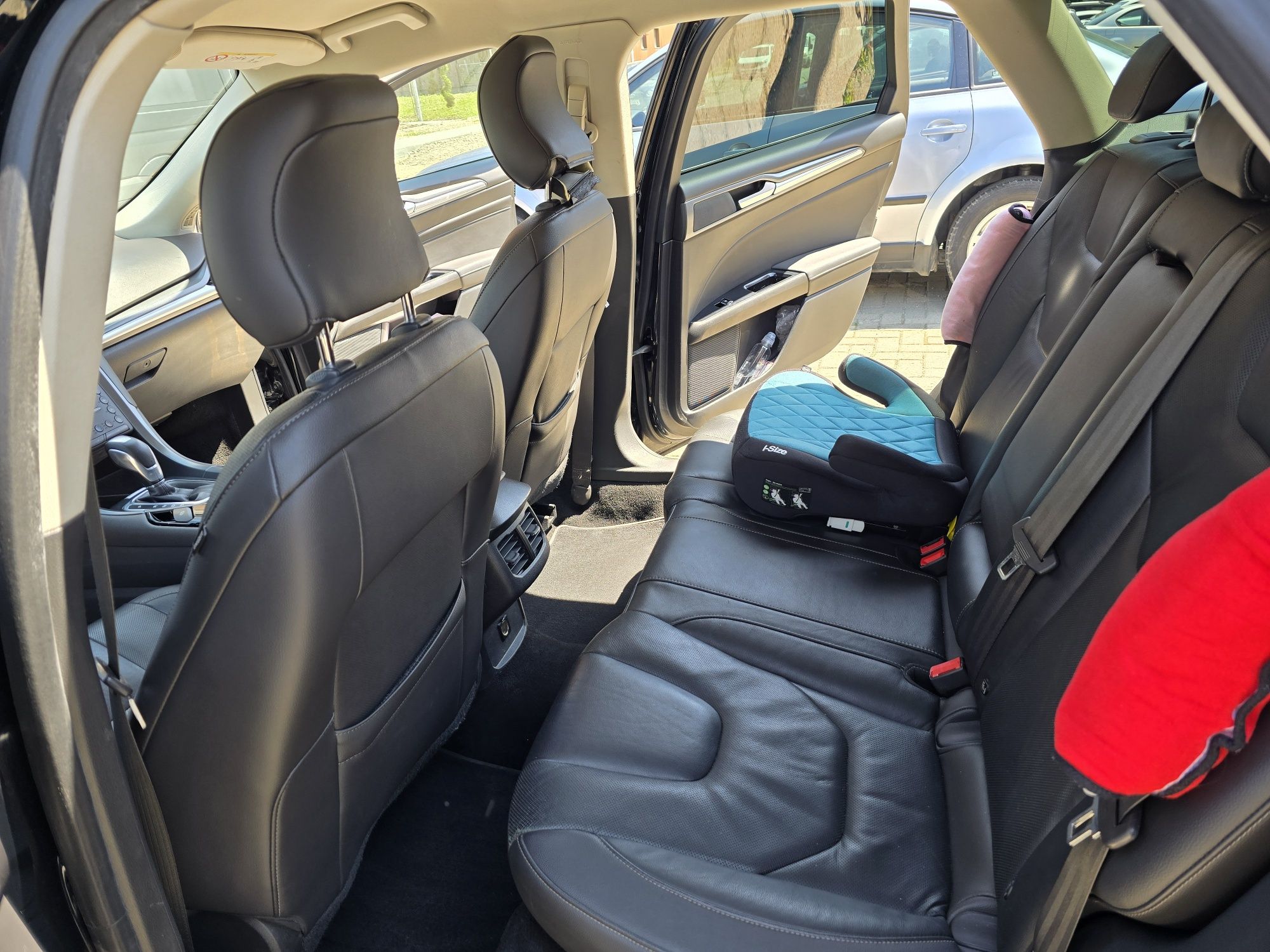 Ford Mondeo MK5 2.0 TDCi BiTurbo 210 CP FULL, Start din Telecomandă