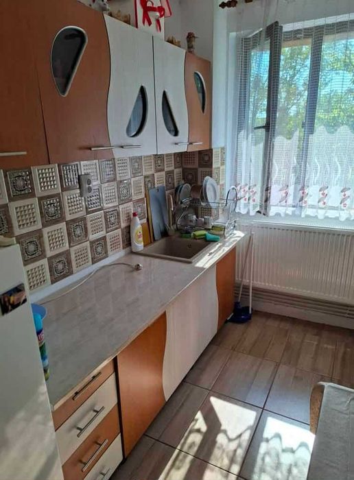 Apartament 3 camere în Balș