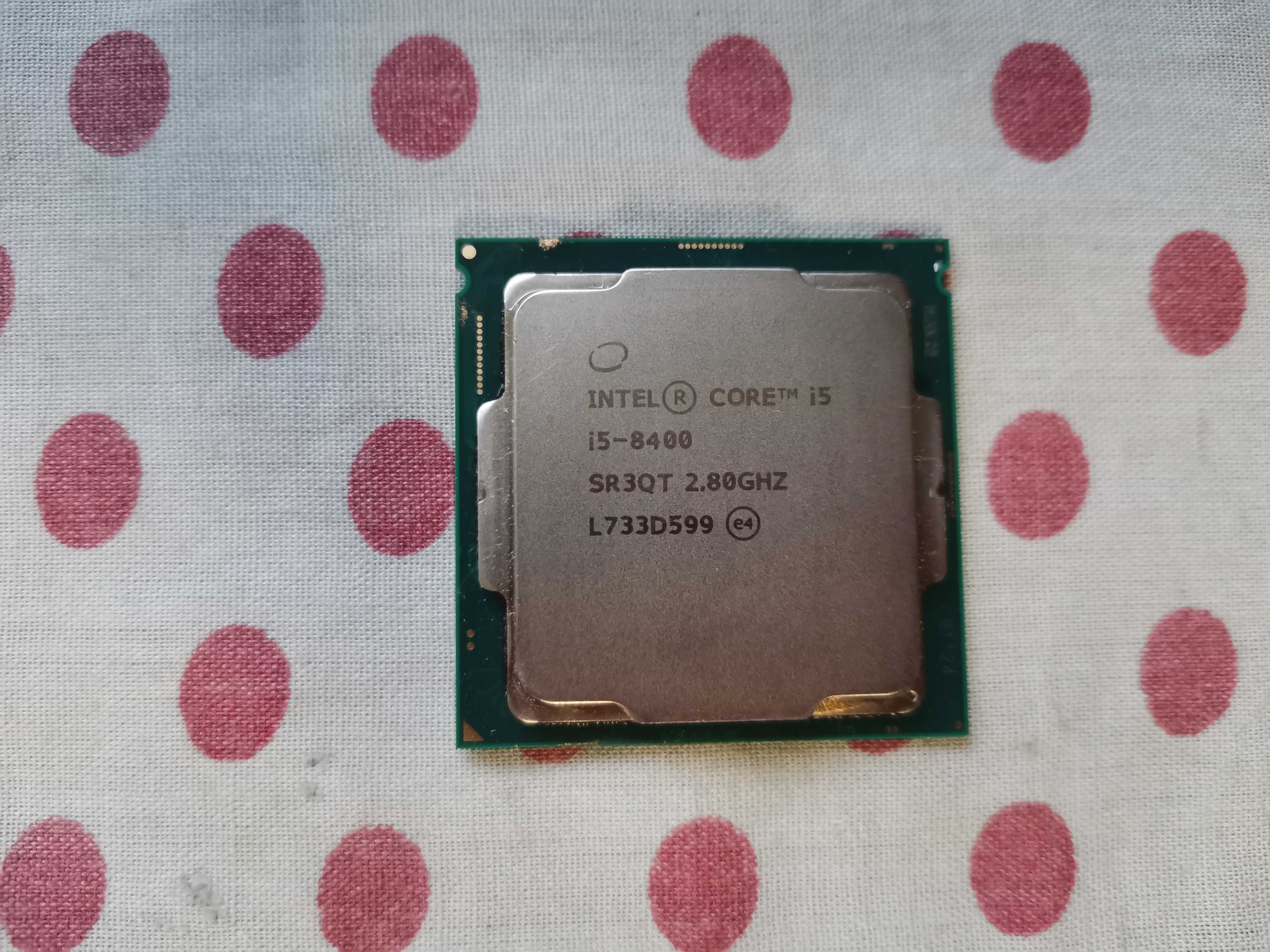 Procesor Intel Coffee Lake, Core i5 8400 2.8GHz  Socket 1151 v2.