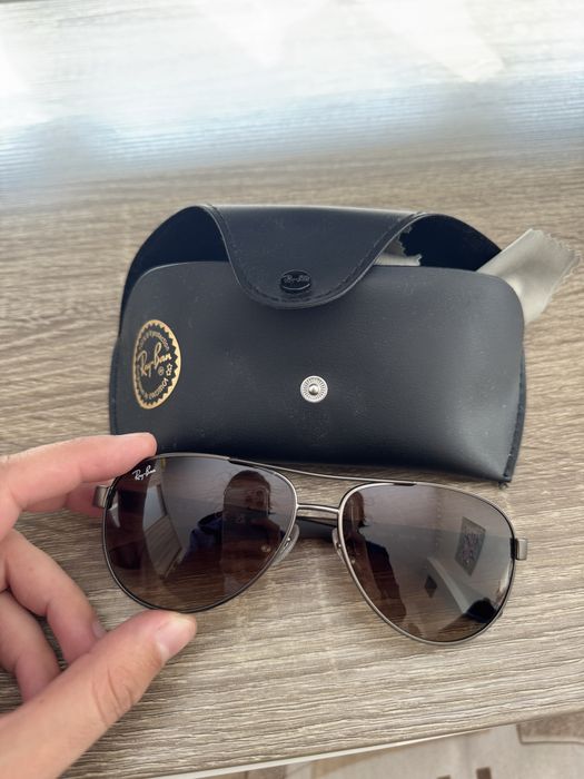 Чисто нови RayBan RB 3457