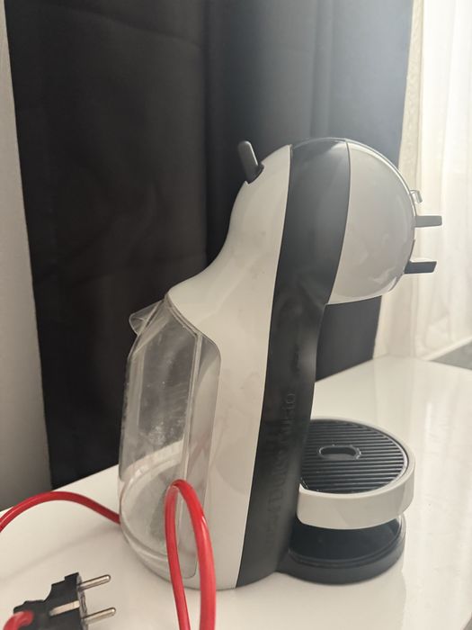 Кафе машина Dolce Gusto