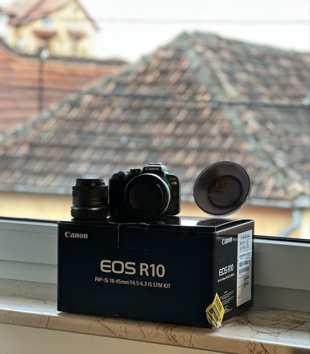 Canon R10 cu obiectiv sigma 18 - 50 f2.8 + filtru de polarizare k&f