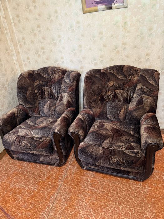 Диван и 2 кресла