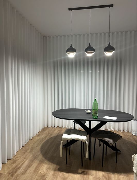 Masa ovala din MDF 25 mm cu picioare de metal 160cm