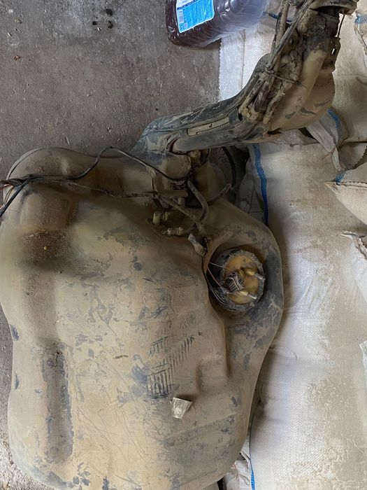 Бензобак пассат б 3