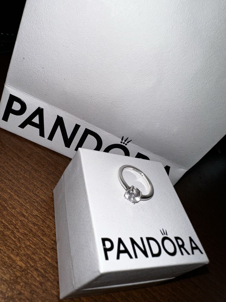 Pandora пръстен, любов и топлина