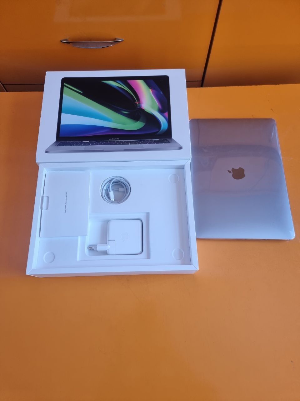 Macbook M1 Pro 13 inch fullbox