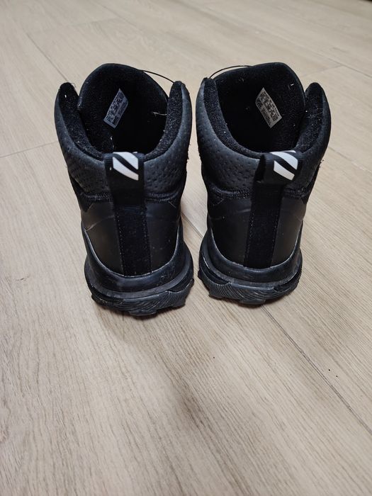 Маратонки Adidas