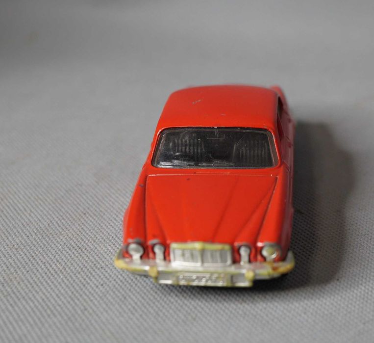 Ягуар Българска количка Matchbox Bulgaria JAGUAR XJ 12 МАЧБОКС