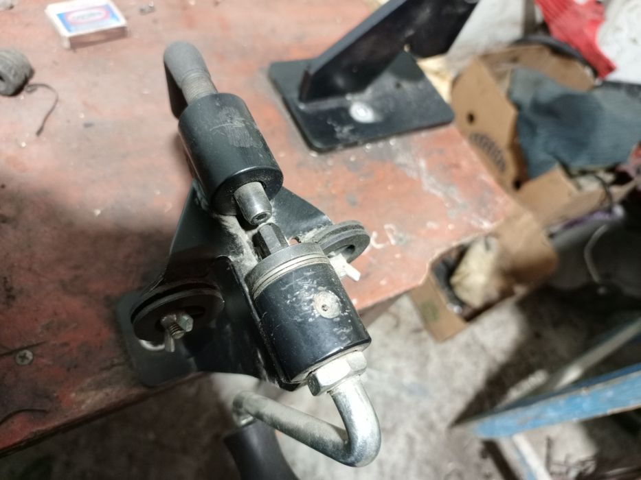 Продам два станка один расклёпочный другой склёпочный для пильных цепе