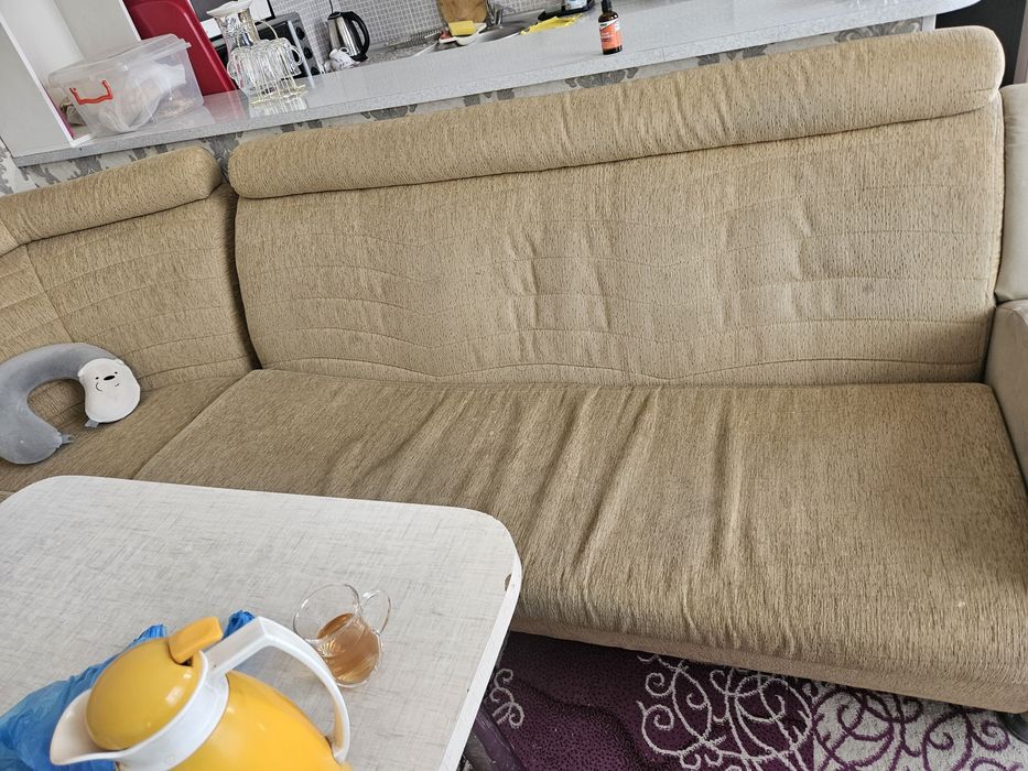 юмшок диван  срочно сотилади