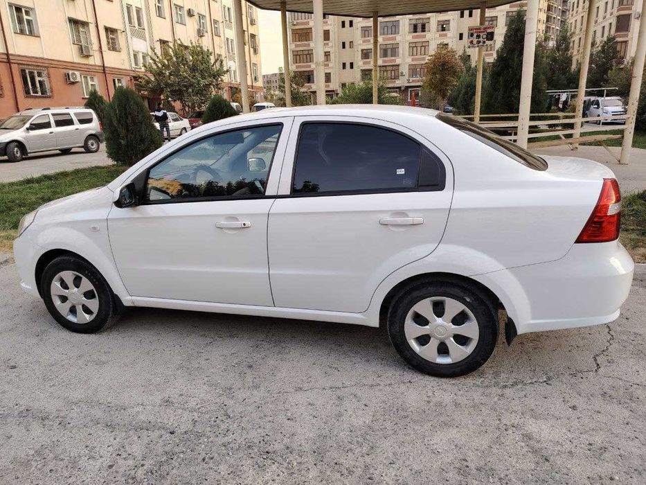 Nexia 3 sotiladi 2020 yil