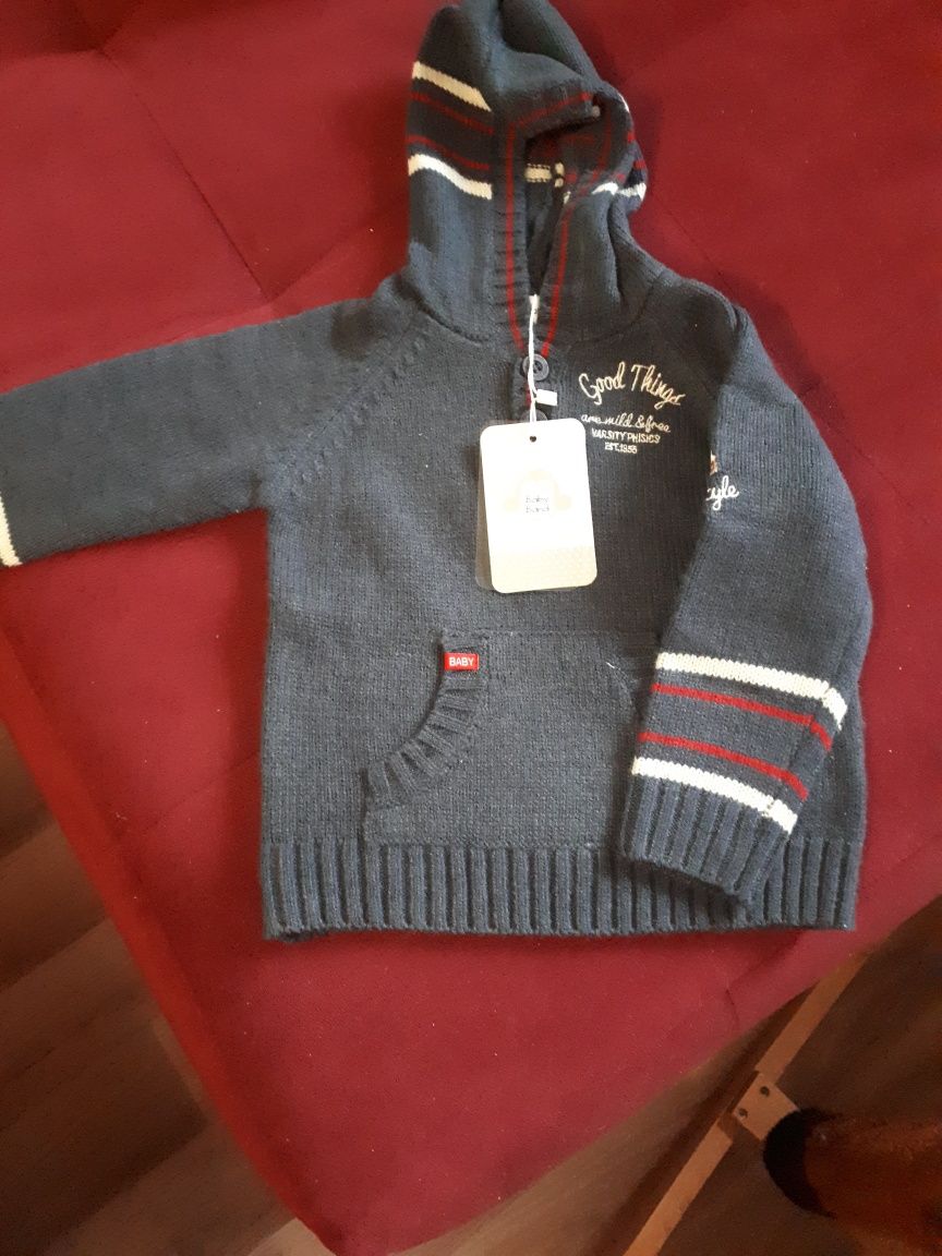 Детски пуловер за момче