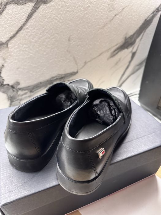 Лоуфъри Tommy Hilfiger, 38 номер