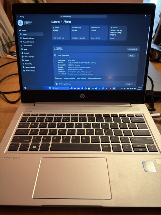 Hp-Probook Intel(R) Core(TM) i7-8565U CPU 1.80GHz (1.99 GHz)