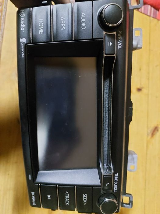 оригинальная магнитола Toyota RAV4