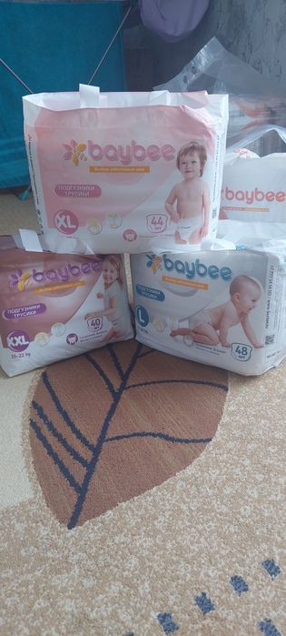 Подгузники и трусики BAYBEE