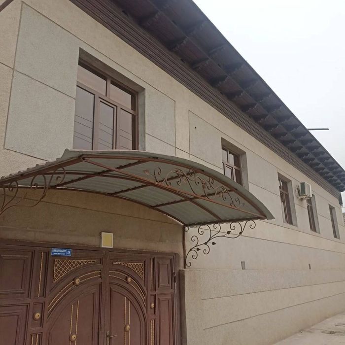 Uch qahramoda uy sotiladi