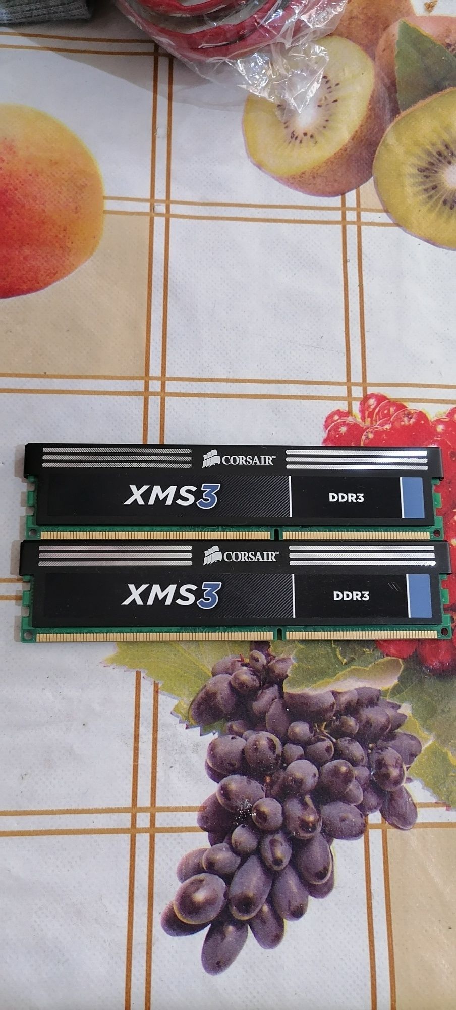 Rami ddR3 4gb 50 lei buc