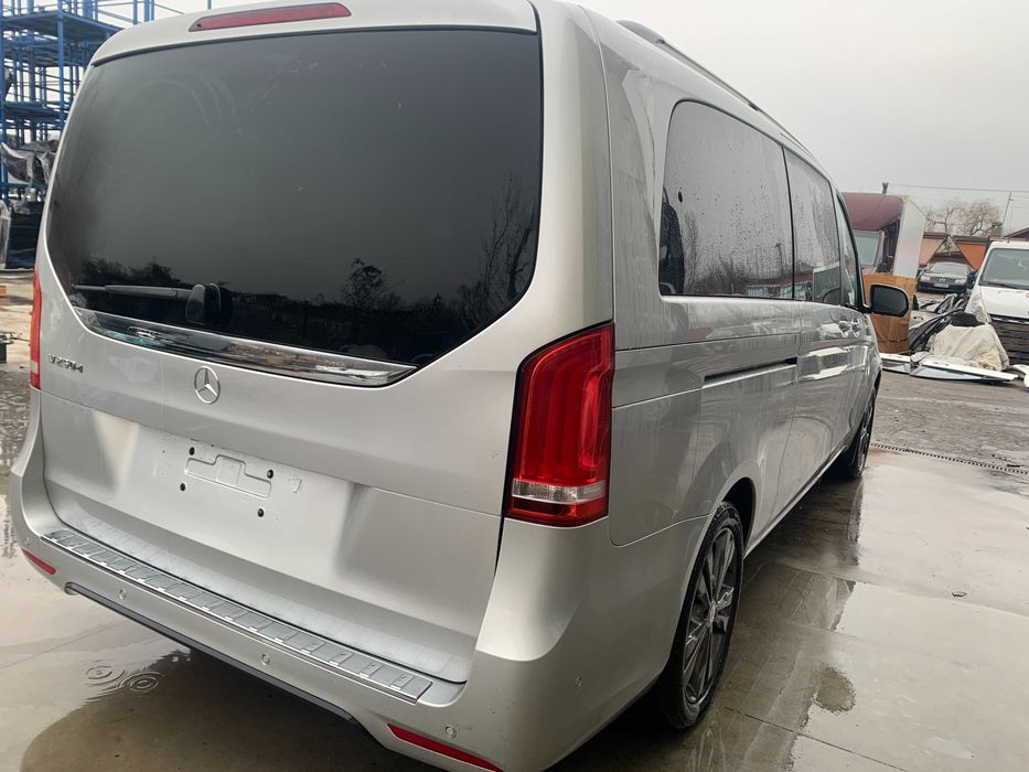 Dezmembrez mercedes V-class w447 2.2 diesel extra-long-interior v447