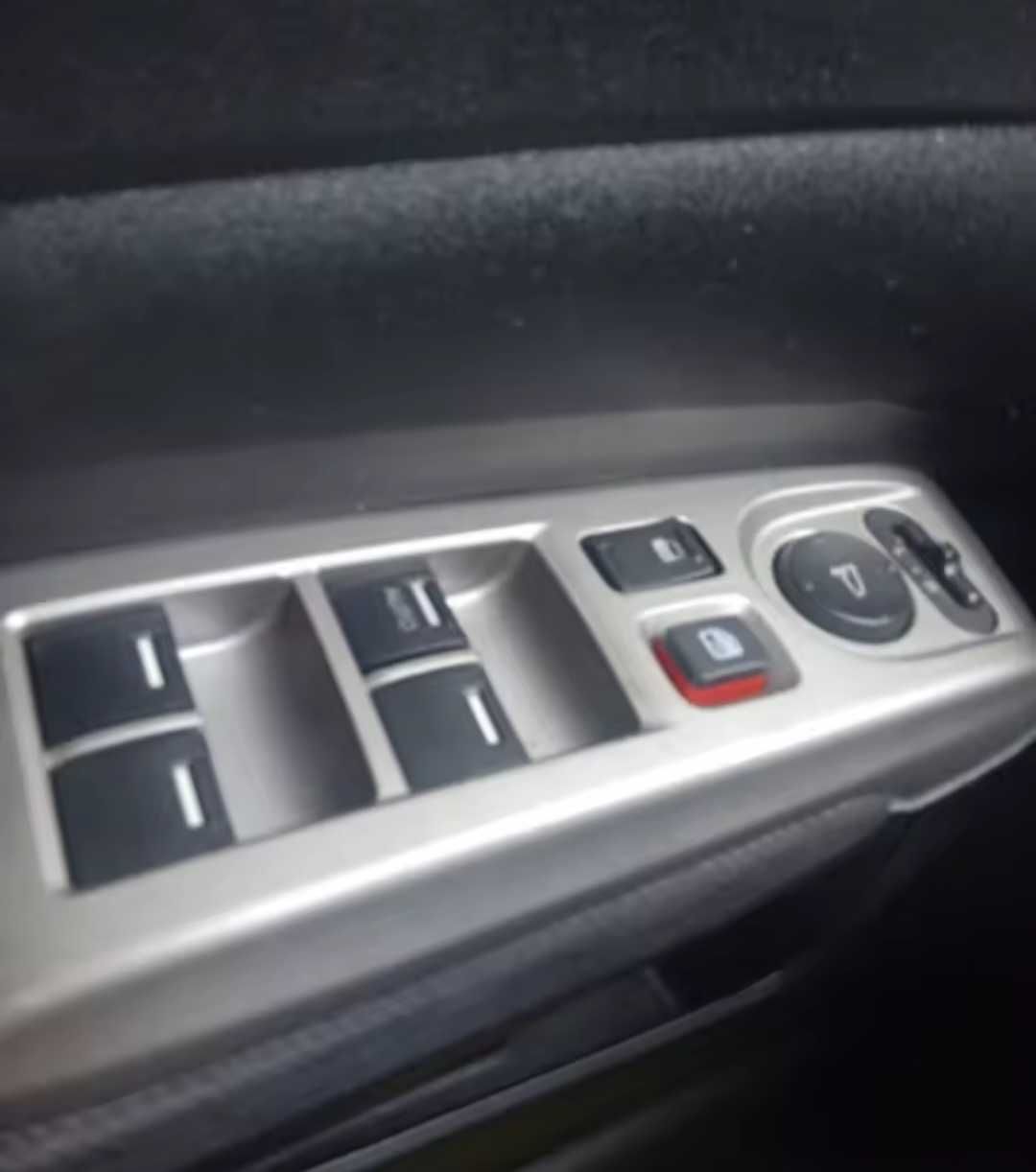 Бутон за прозореца за пасажерската врата за Хонда ЦРВ Honda CR-V
