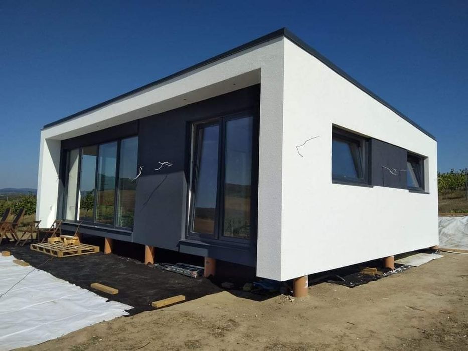 Construim case modulare cu panouri sandwich