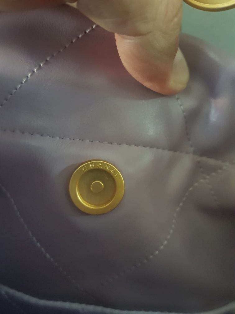 Geanta din piele naturala Chanel