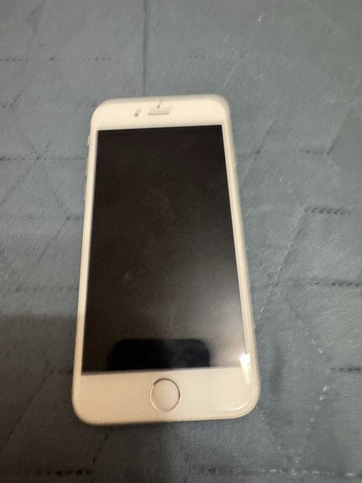 Iphone 5S , 6S 16Gb